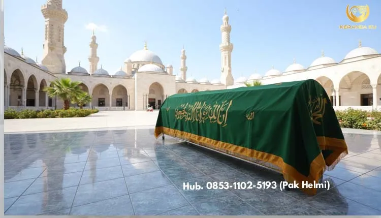Kain Keranda Jenazah Tomang